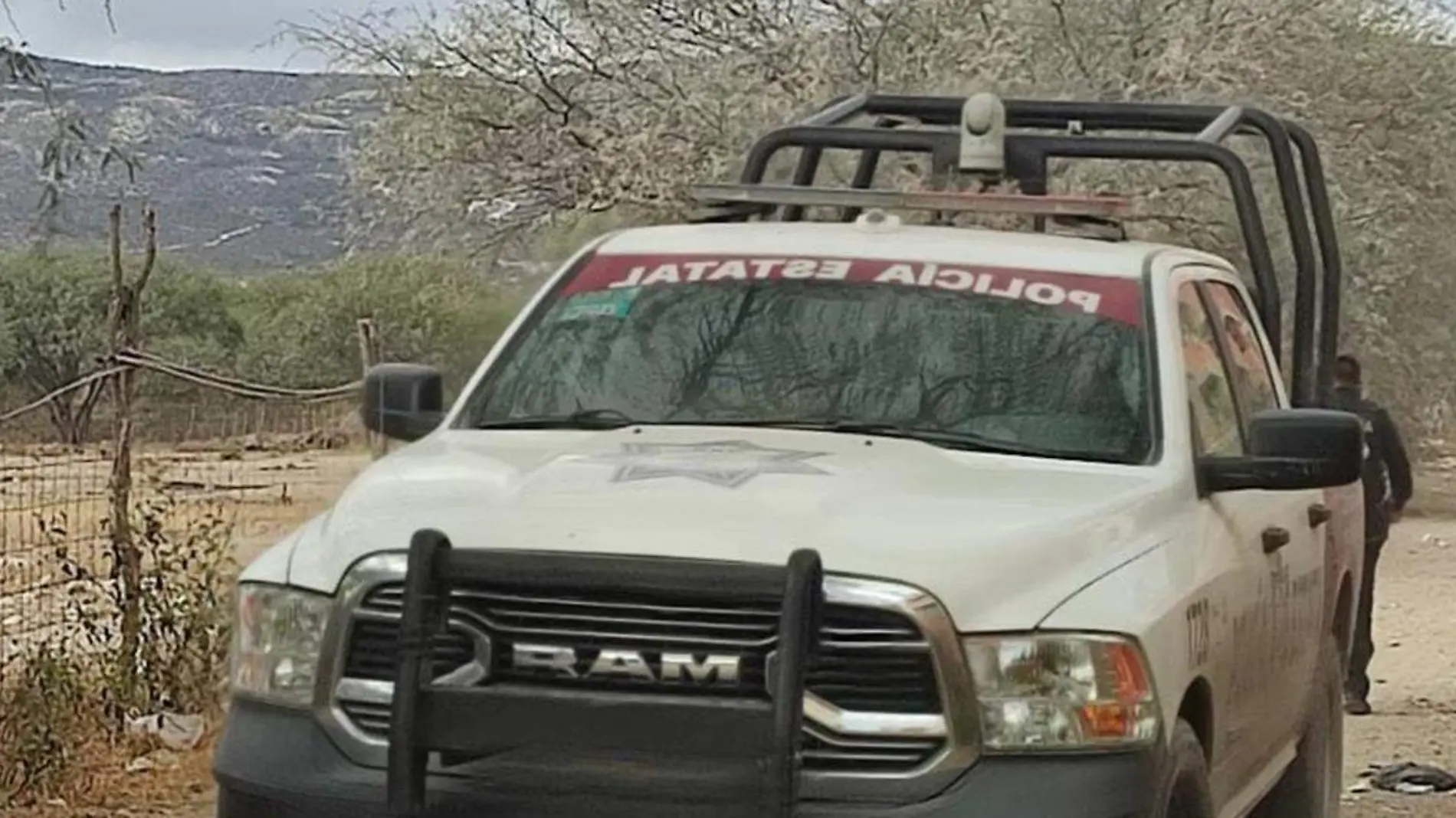 Un hombre fue ejecutado a balazos y su cuerpo fue tirado entre la maleza